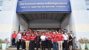"ผู้บริหารคณะวิศวกรรมศาสตร์ มรภ.เพชรบุรี ต้อนรับคณะศึกษาดูงาน มรภ.พิบูลสงคราม"